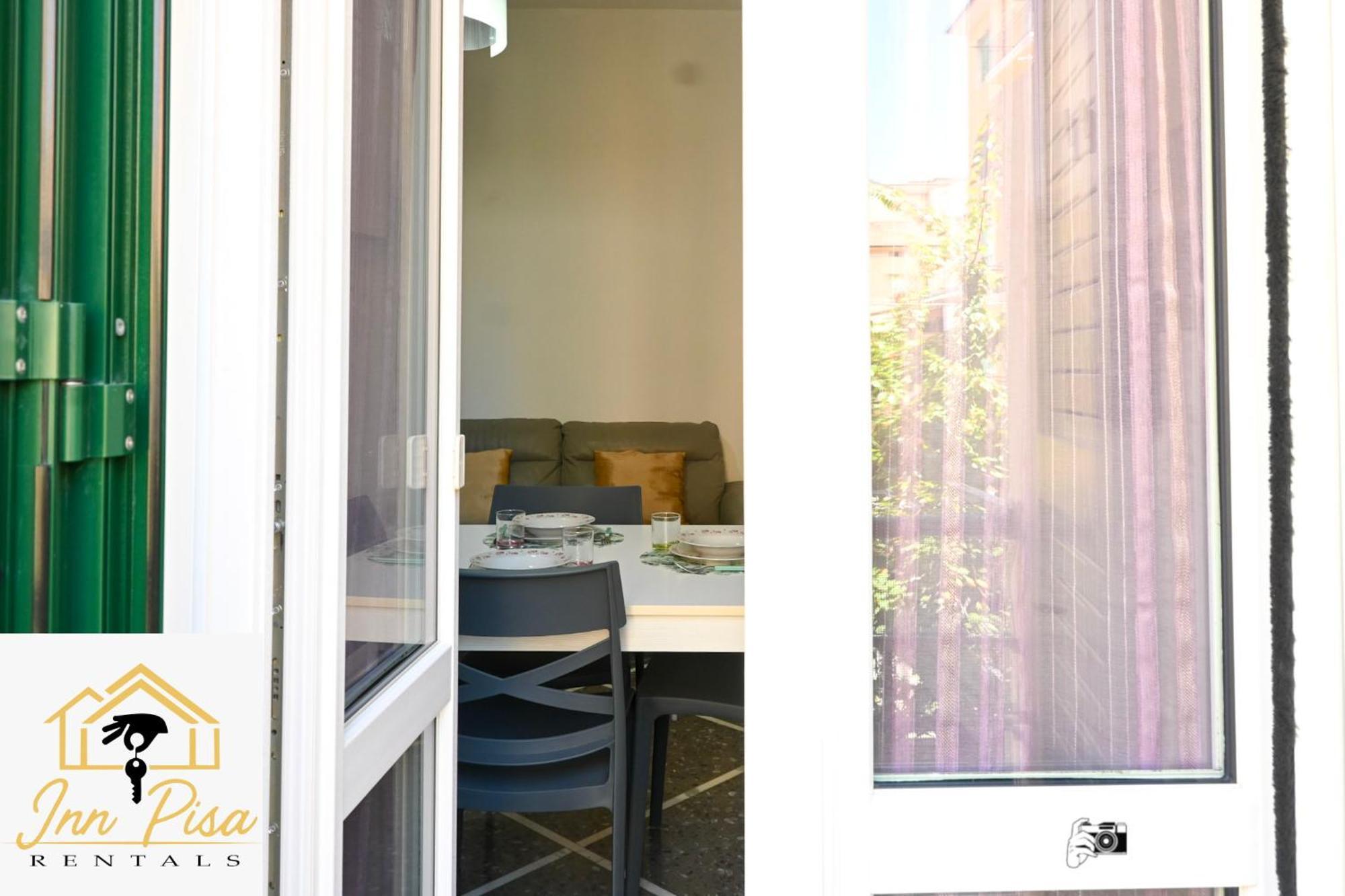 Inn Pisa Rentals 2- Starlight Central Flat エクステリア 写真
